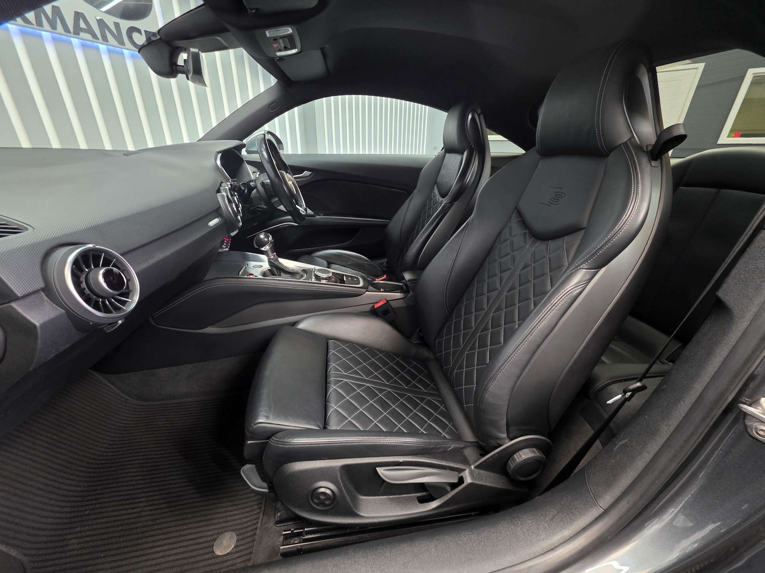 Used Audi TTS 2017 for sale - 77647614: Photo 9