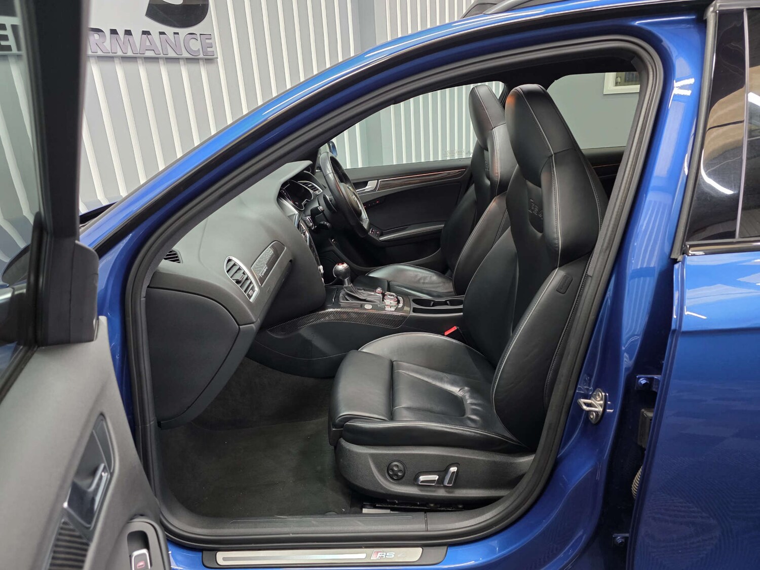 Used Audi RS4 2014 for sale - 78186888: Photo 25