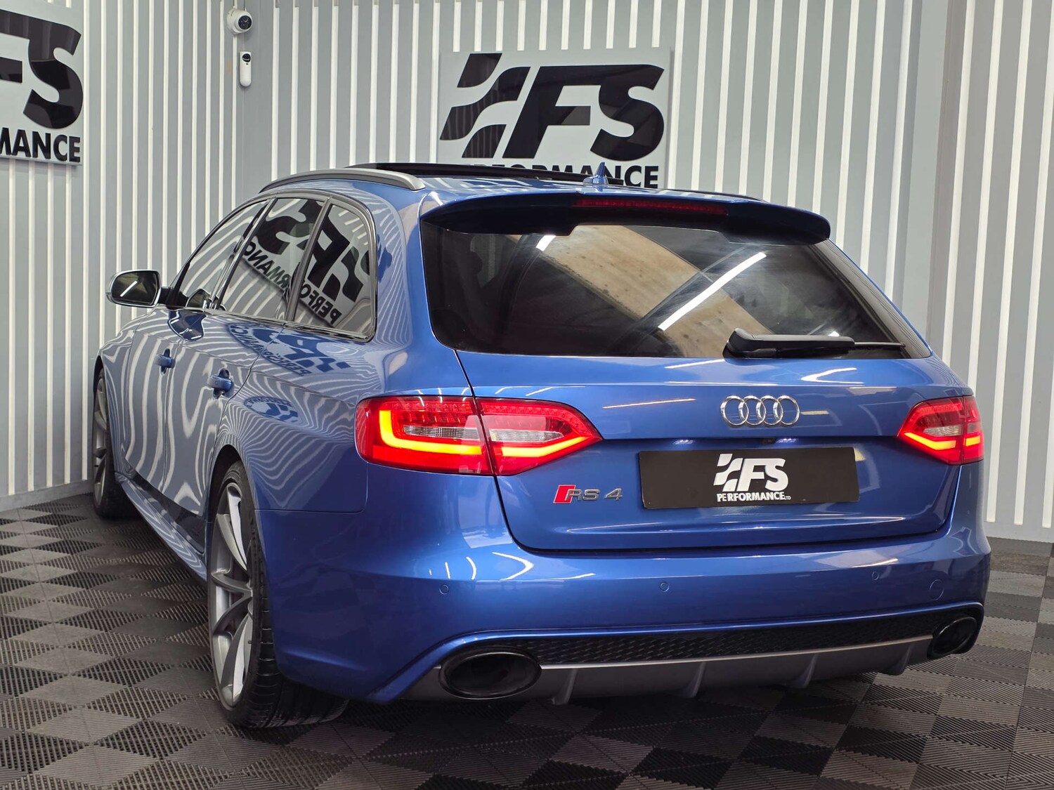 Used Audi RS4 2014 for sale - 78186888: Photo 40