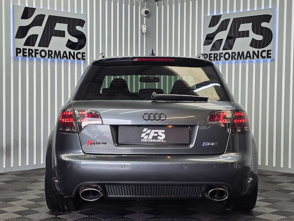 Used Audi RS4 Avant 2006 for sale - 75347699: Photo 5