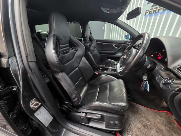 Used Audi RS4 Avant 2006 for sale - 75347699: Photo 7