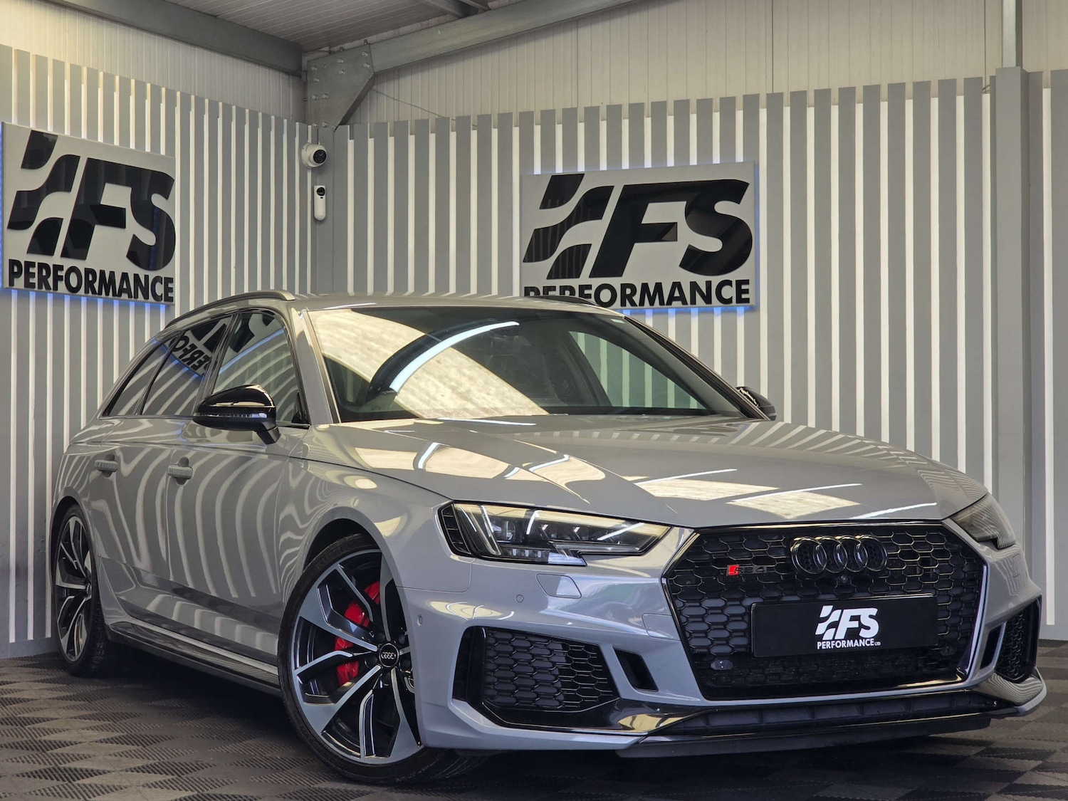 Audi Rs4