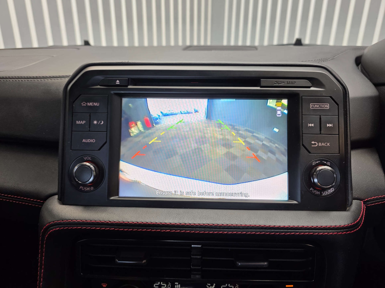 Used Nissan GT-R 2017 for sale - 77022459: Photo 11