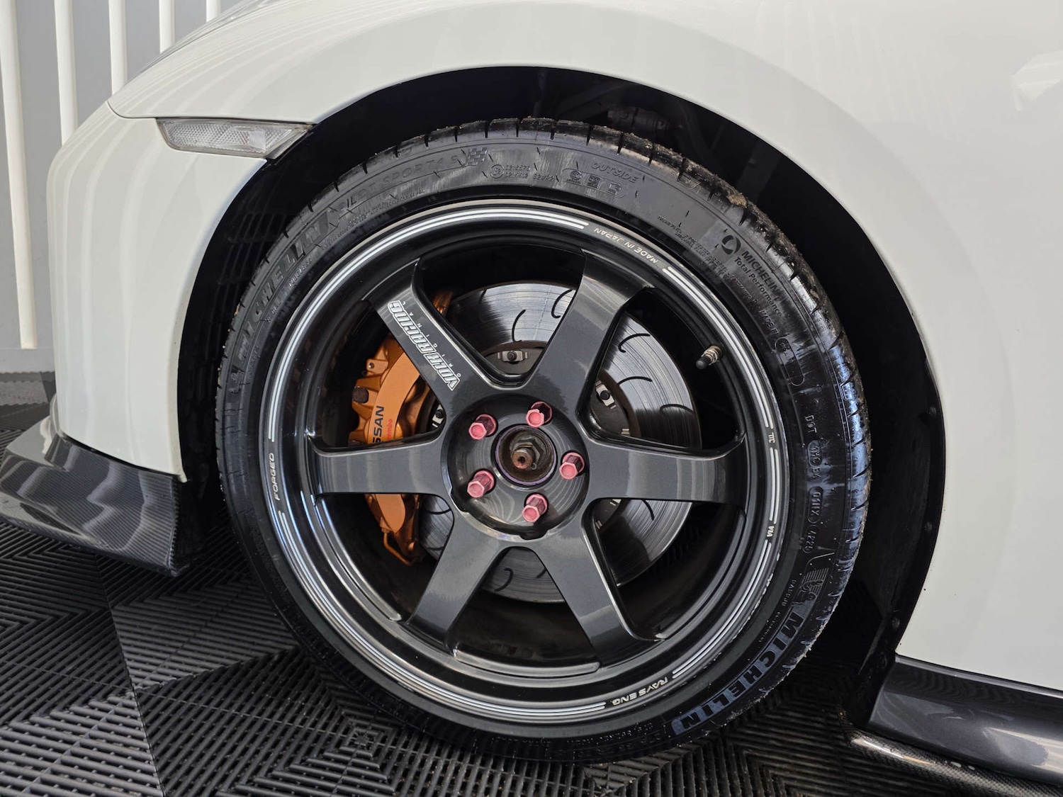 Used Nissan GT-R 2017 for sale - 77022459: Photo 22