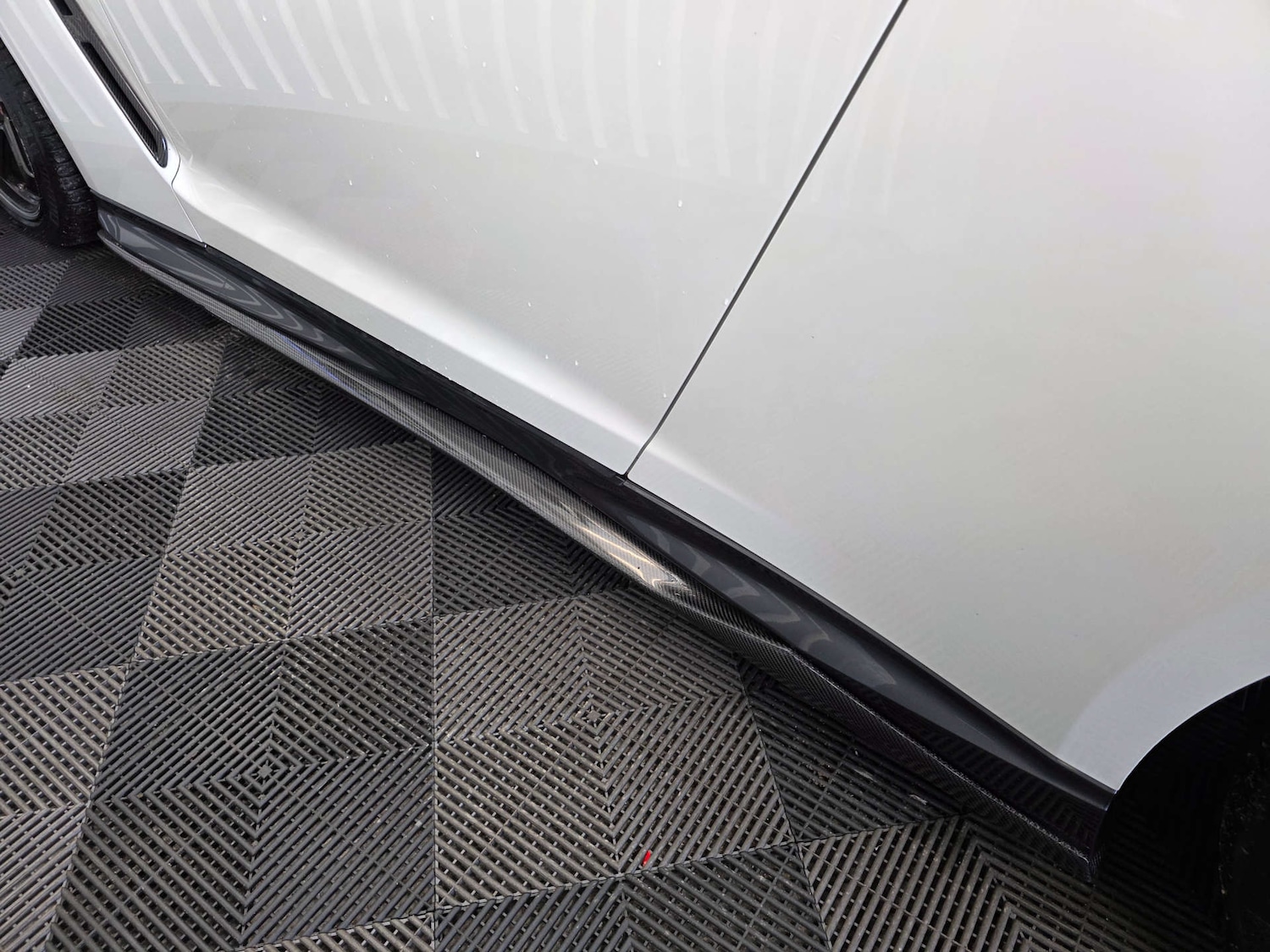 Used Nissan GT-R 2017 for sale - 77022459: Photo 26