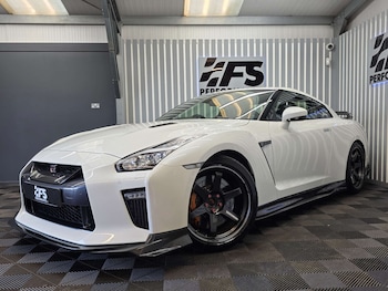 Used Nissan GT-R 2017 for sale - 77022459: Photo