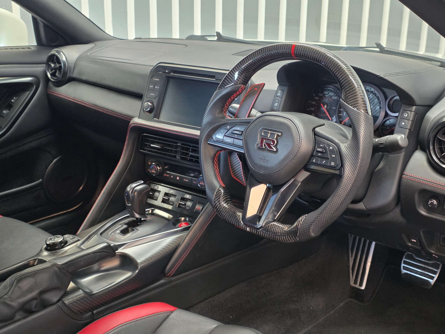 Used Nissan GT-R 2017 for sale - 77022459: Photo 41