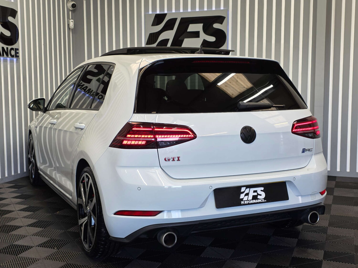 Used Volkswagen Golf 2018 for sale - 76331508: Photo 34