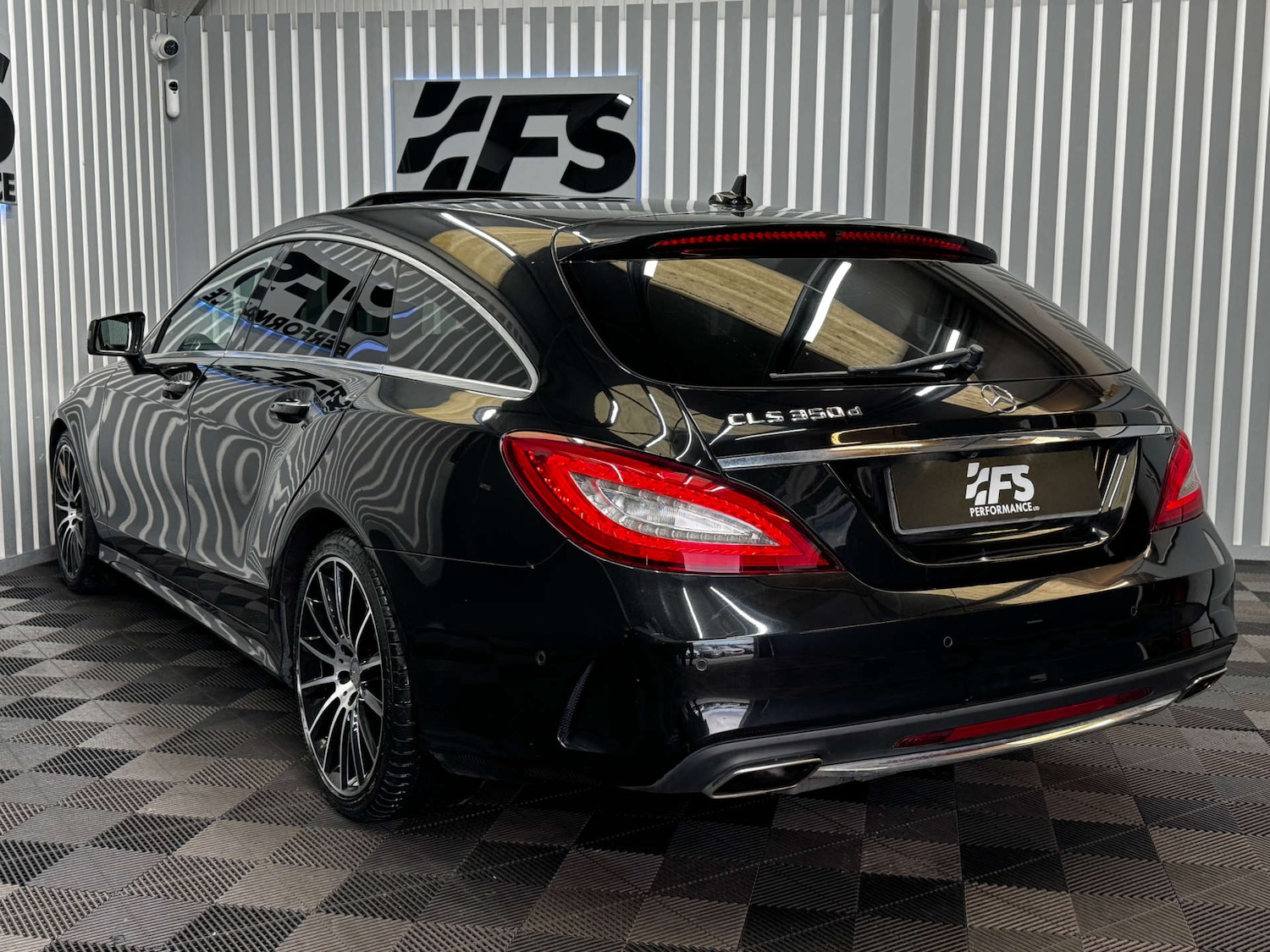 Used Mercedes-Benz CLS 2016 for sale - 78056704: Photo 4