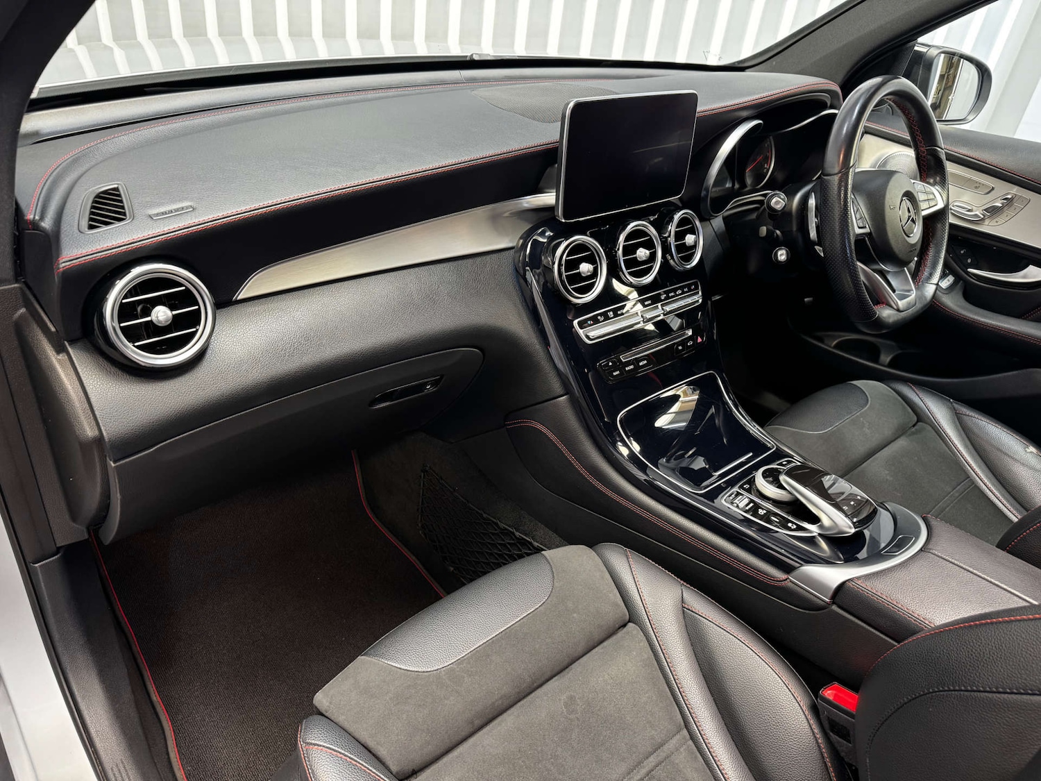 Used Mercedes-Benz GLC 2019 for sale - 78213108: Photo 21