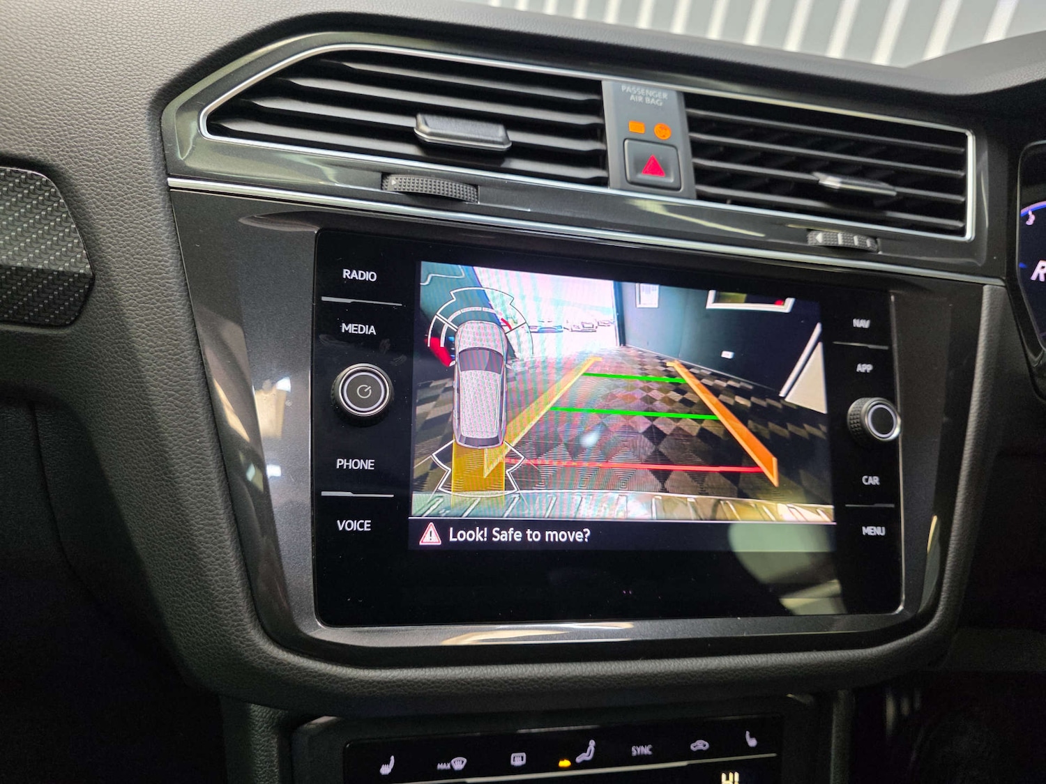 Used Volkswagen Tiguan 2023 for sale - 77809765: Photo 10