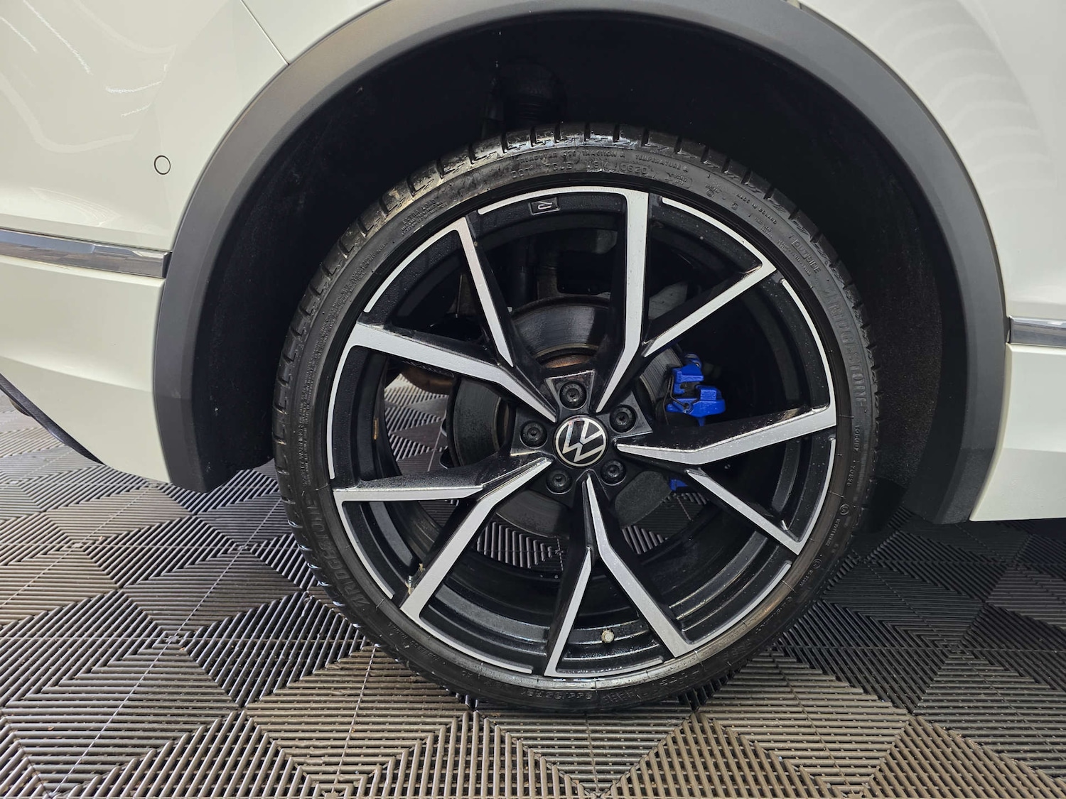 Used Volkswagen Tiguan 2023 for sale - 77809765: Photo 29