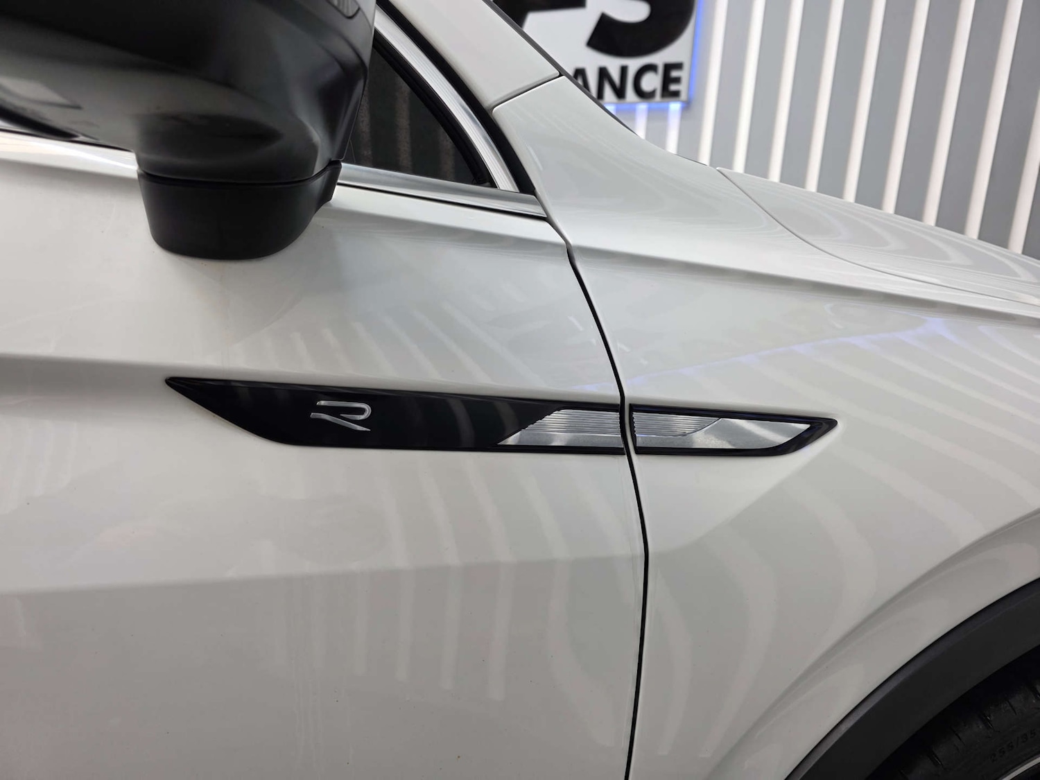 Used Volkswagen Tiguan 2023 for sale - 77809765: Photo 30