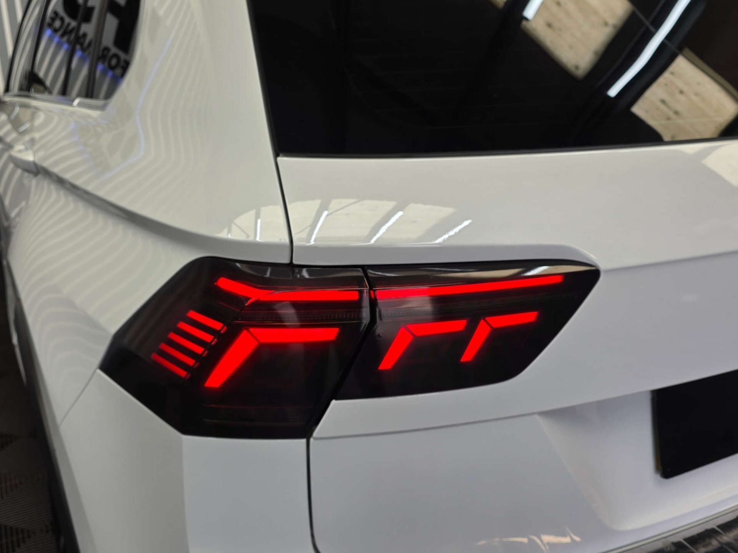 Used Volkswagen Tiguan 2023 for sale - 77809765: Photo 32