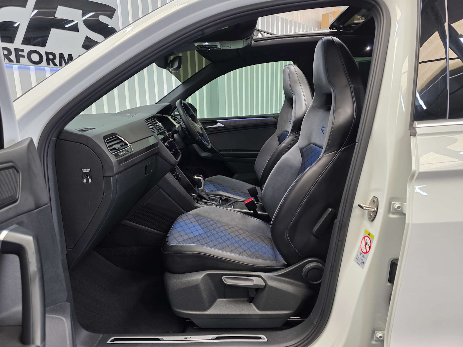 Used Volkswagen Tiguan 2023 for sale - 77809765: Photo 42