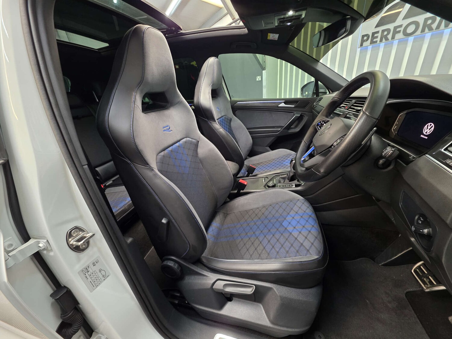 Used Volkswagen Tiguan 2023 for sale - 77809765: Photo 7