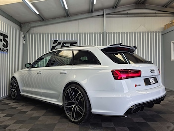 Used Audi RS6 Avant 2015 for sale - 79350651: Photo