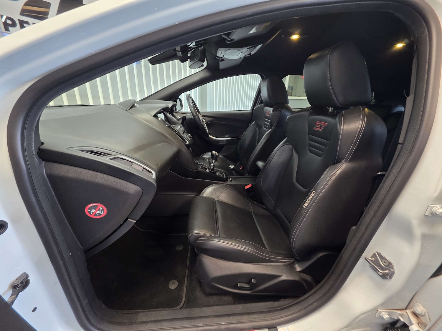 Used Ford Focus 2017 for sale - 77022456: Photo 10