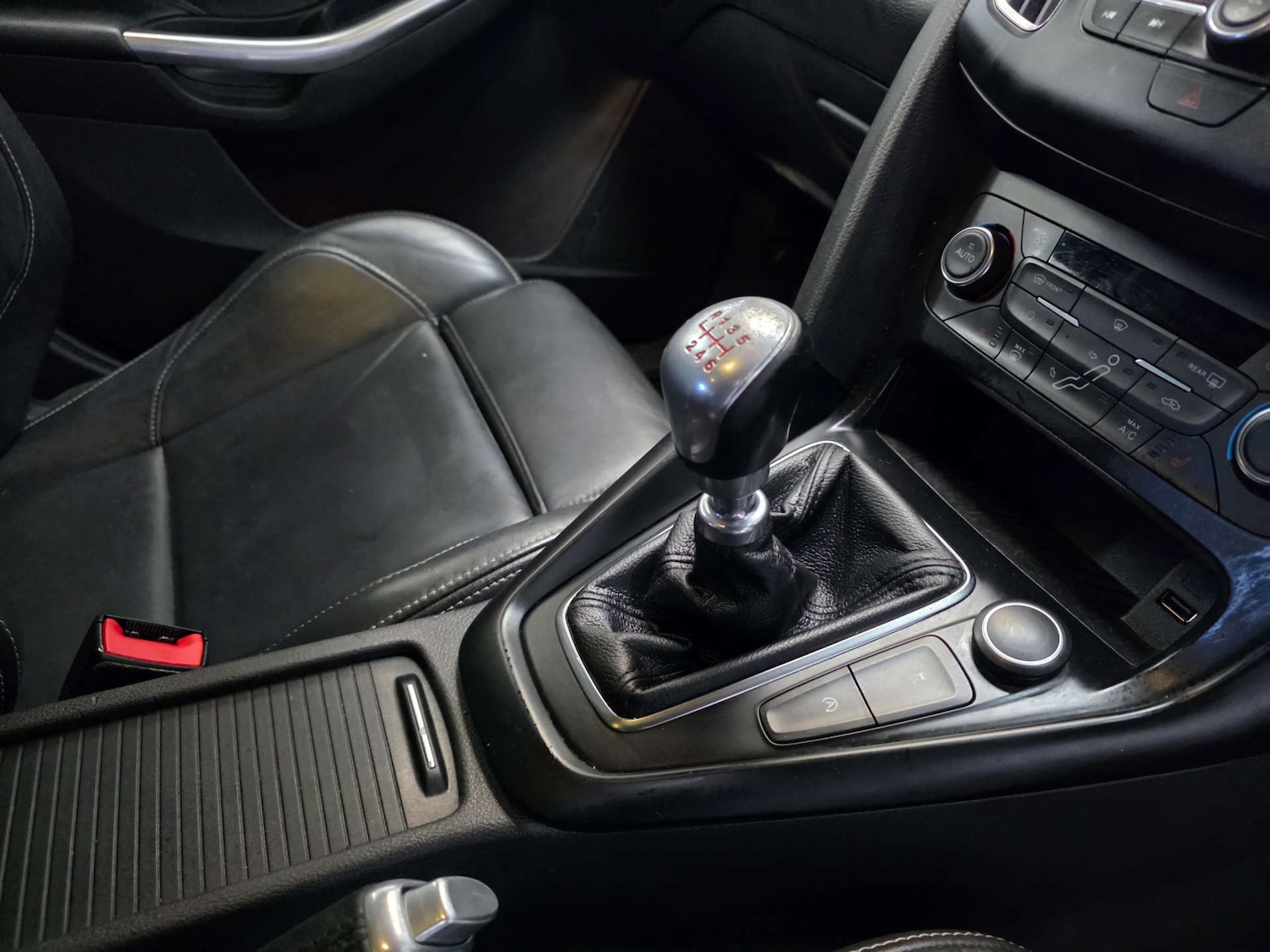 Used Ford Focus 2017 for sale - 77022456: Photo 25