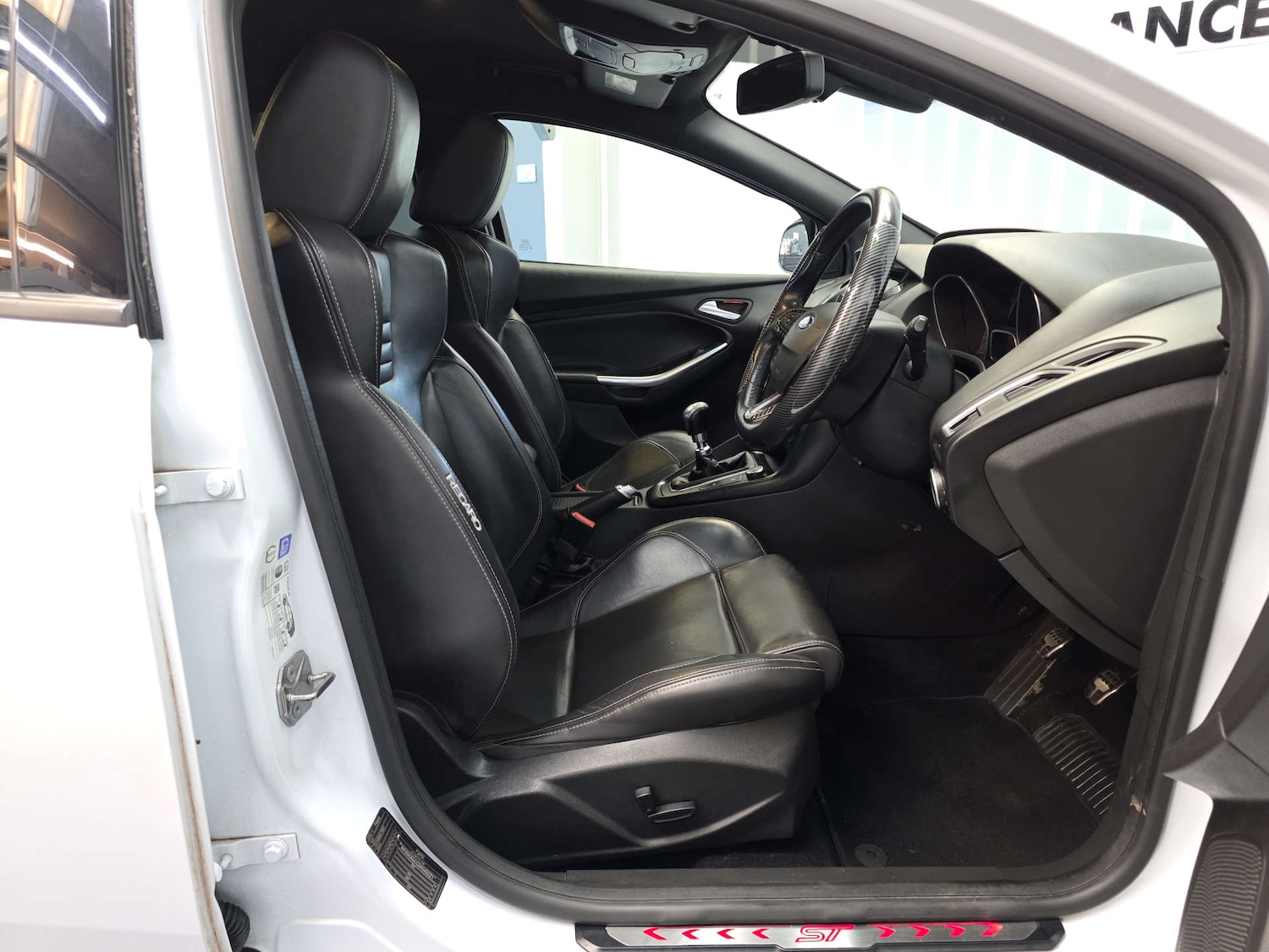 Used Ford Focus 2017 for sale - 77022456: Photo 45