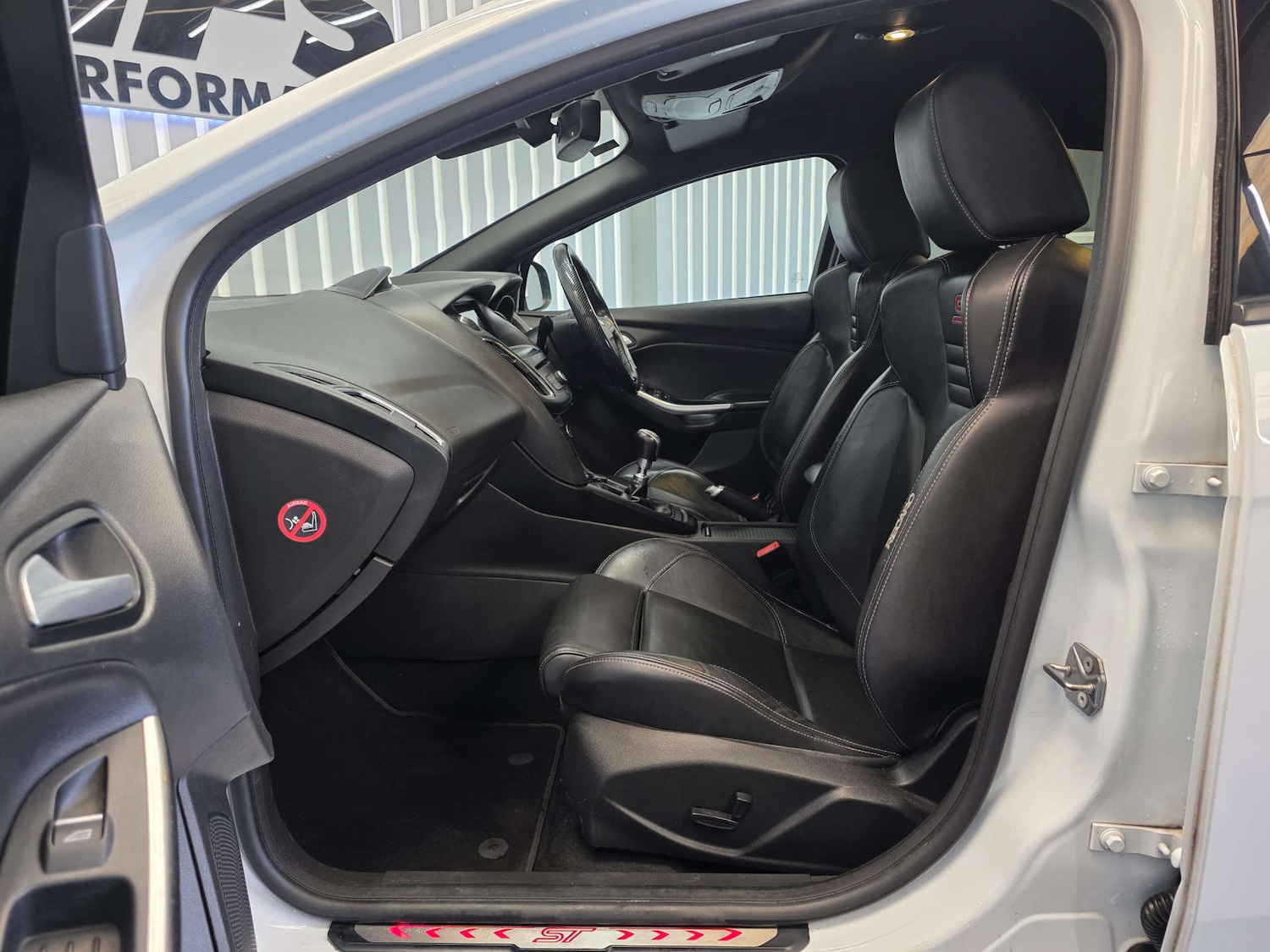 Used Ford Focus 2017 for sale - 77022456: Photo 47