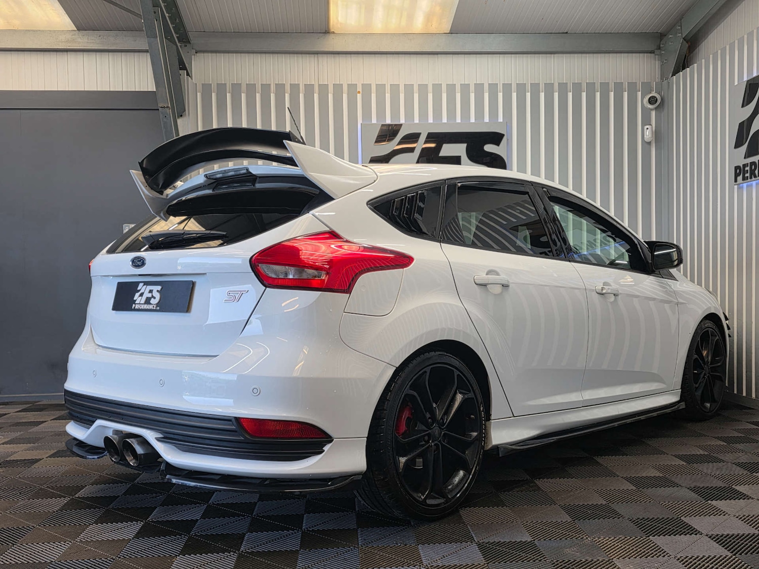 Used Ford Focus 2017 for sale - 77022456: Photo 7