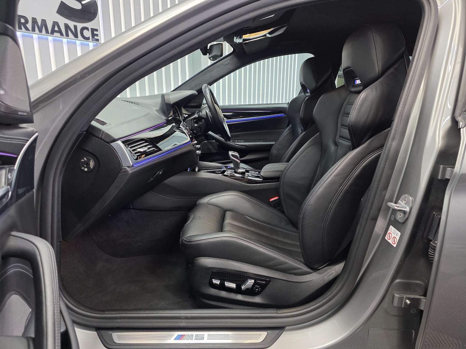 Used BMW M5 2018 for sale - 77523137: Photo 47