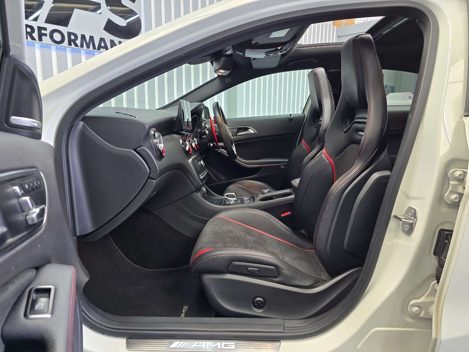 Used Mercedes-Benz A-Class 2017 for sale - 76333128: Photo 37