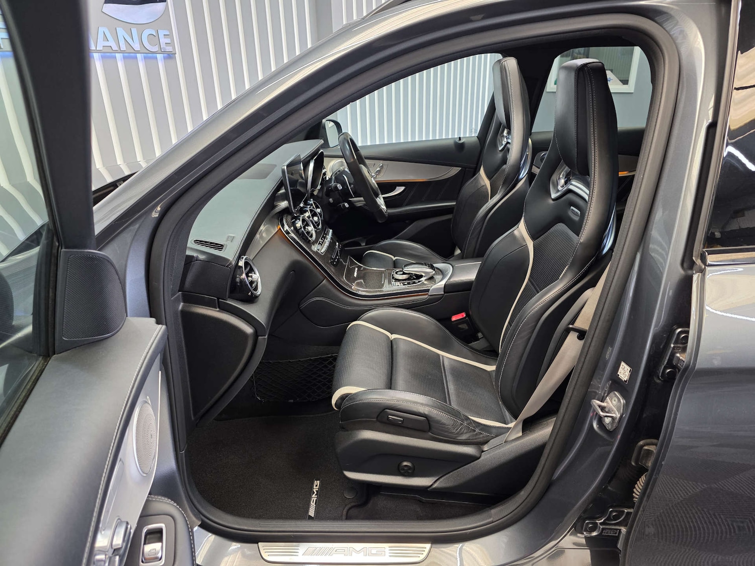 Used Mercedes-Benz GLC 2018 for sale - 76437897: Photo 22