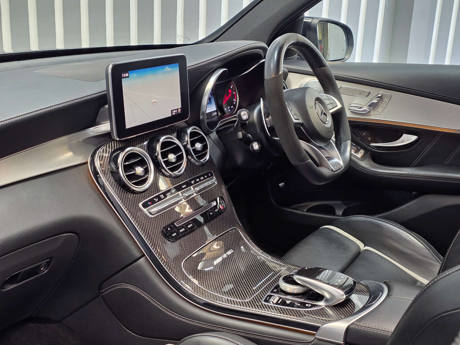 Used Mercedes-Benz GLC 2018 for sale - 76437897: Photo 8