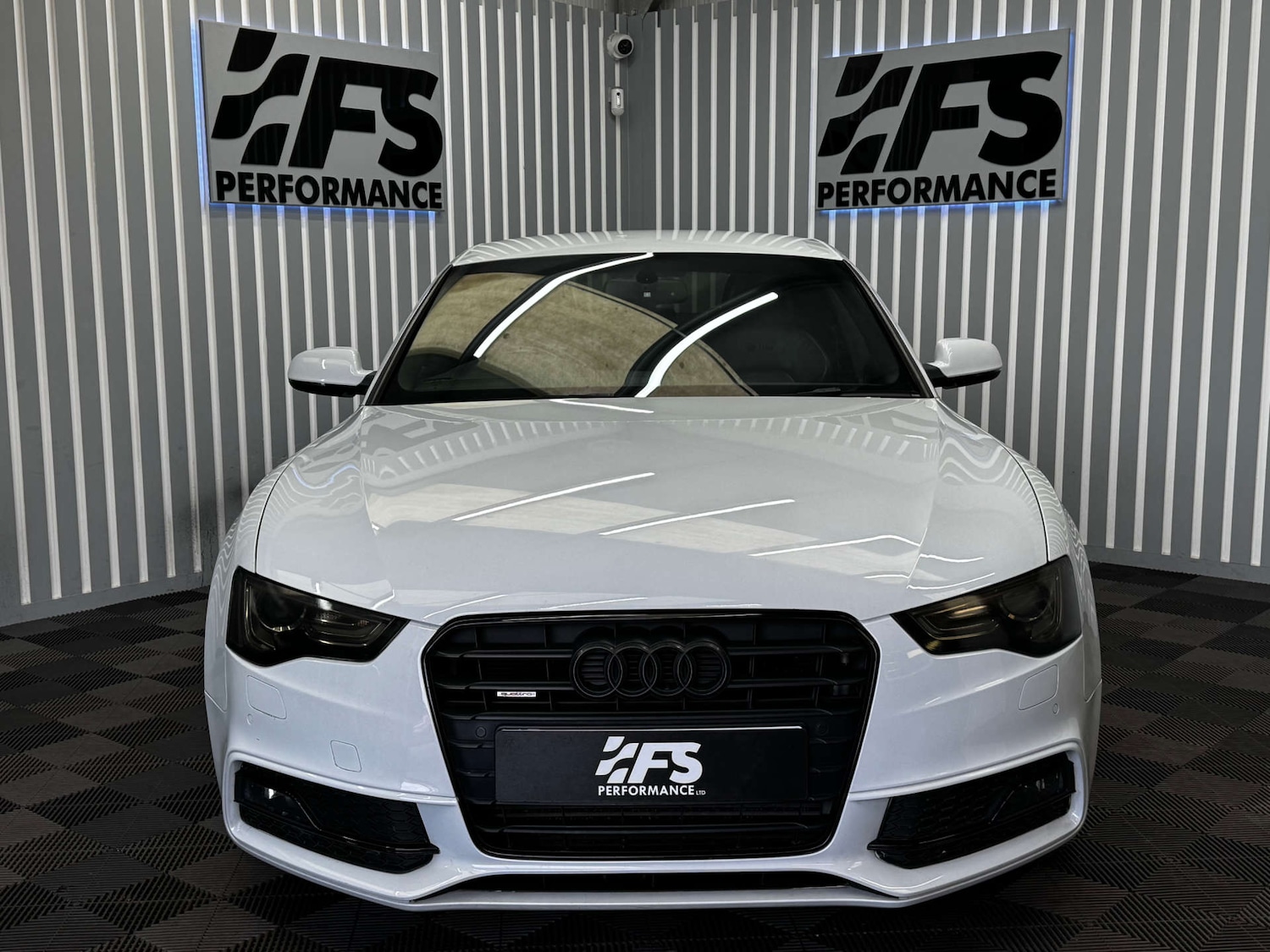 Used Audi A5 2014 for sale - 77313732: Photo 2