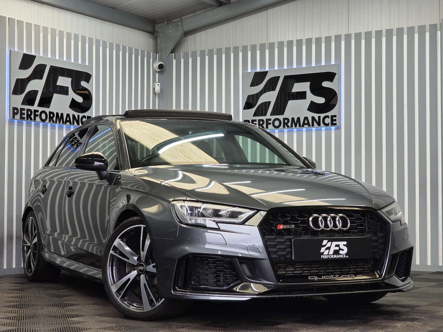 Used Audi RS3 2019 for sale - 76640028: Photo 1