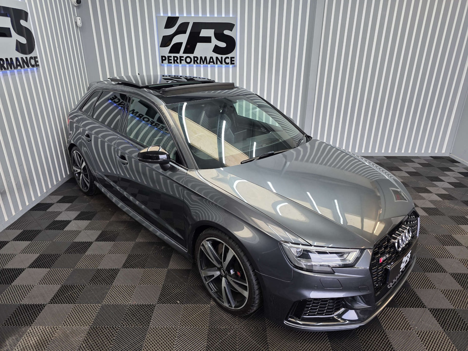 Used Audi RS3 2019 for sale - 76640028: Photo 13