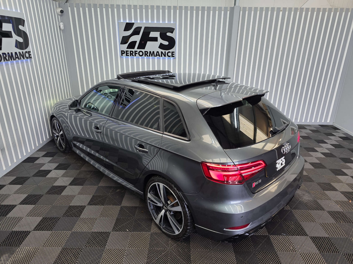 Used Audi RS3 2019 for sale - 76640028: Photo 16