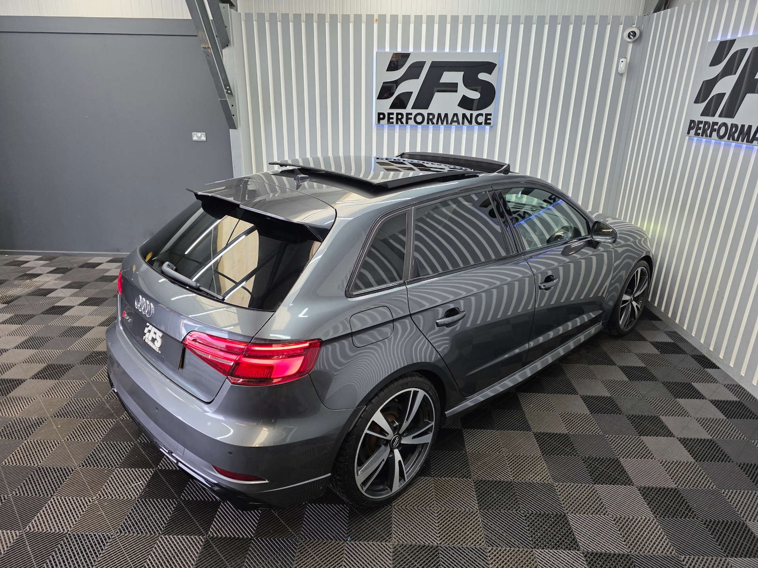 Used Audi RS3 2019 for sale - 76640028: Photo 18