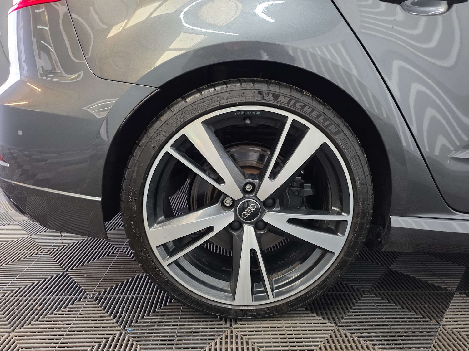 Used Audi RS3 2019 for sale - 76640028: Photo 27