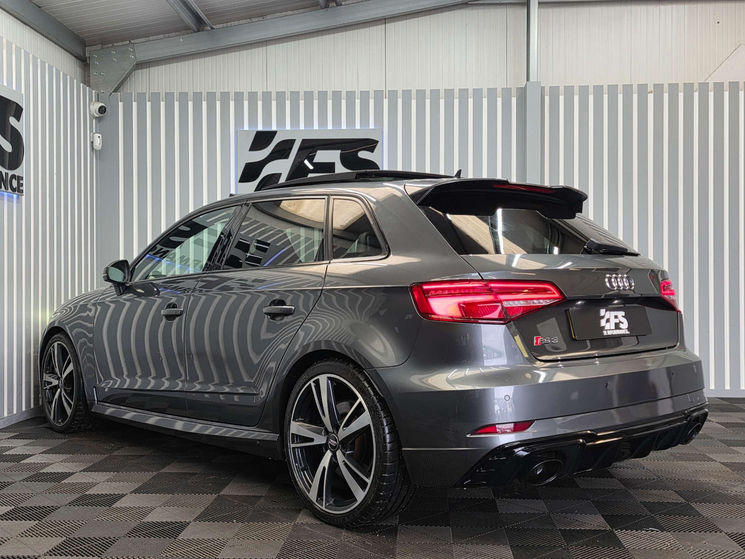 Used Audi RS3 2019 for sale - 76640028: Photo 4