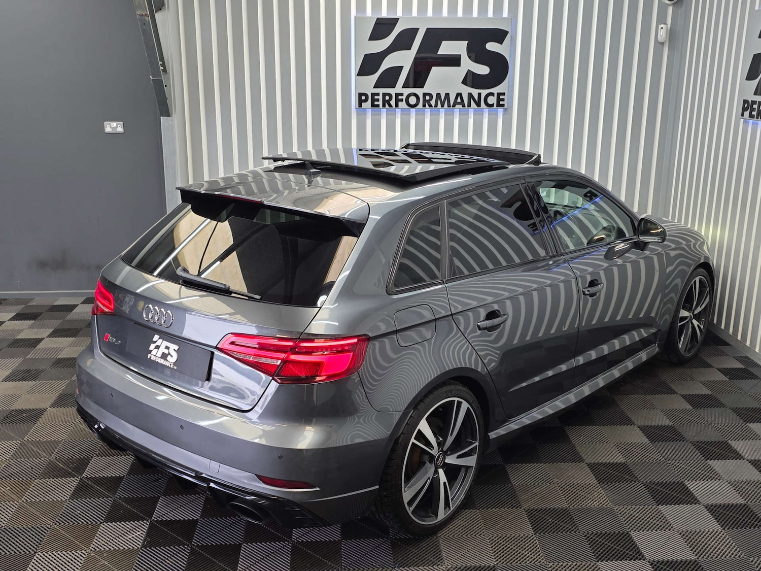 Used Audi RS3 2019 for sale - 76640028: Photo 41