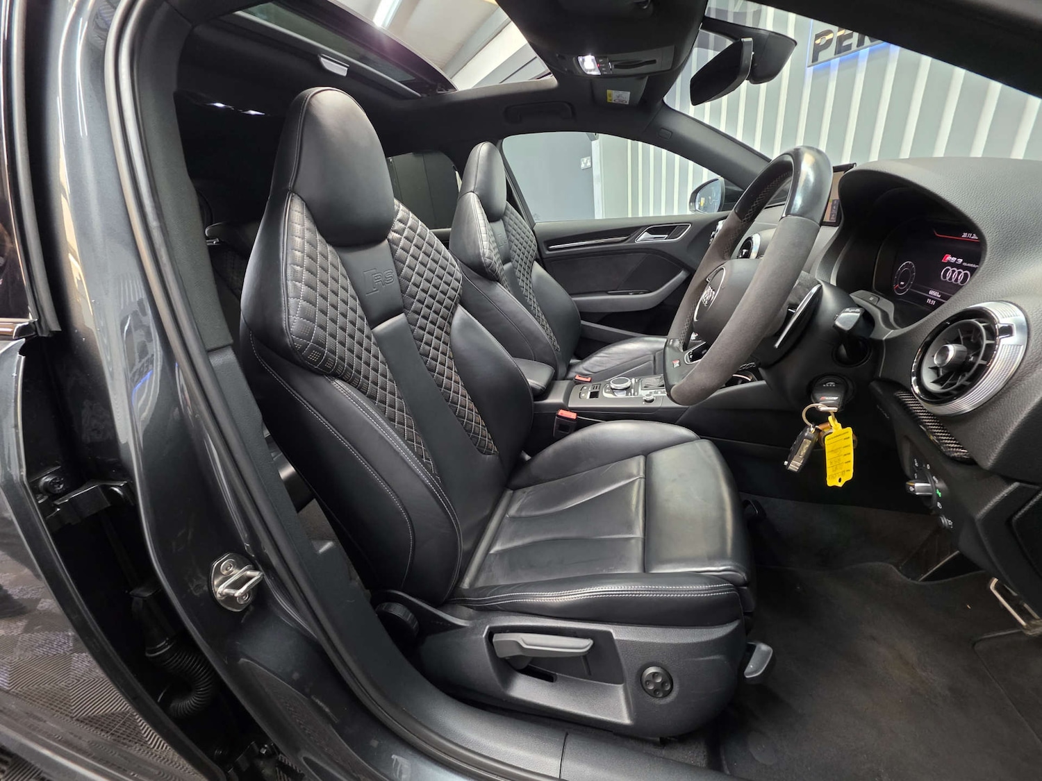 Used Audi RS3 2019 for sale - 76640028: Photo 7