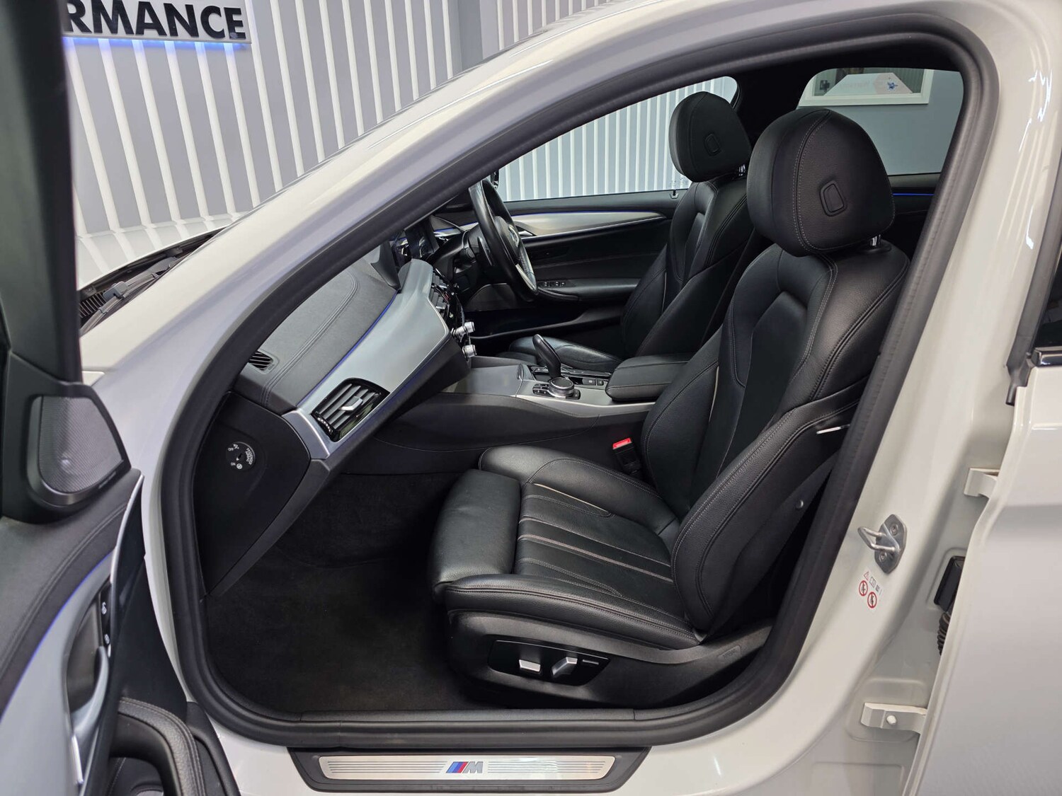 Used BMW 5 Series 2019 for sale - 76438949: Photo 22