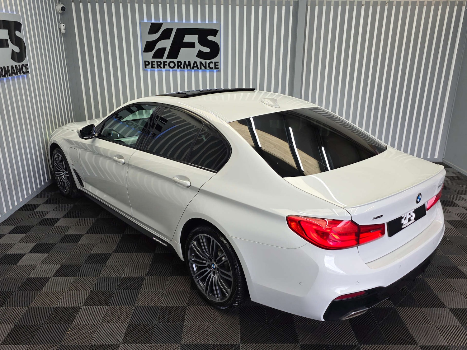 Used BMW 5 Series 2019 for sale - 76438949: Photo 35