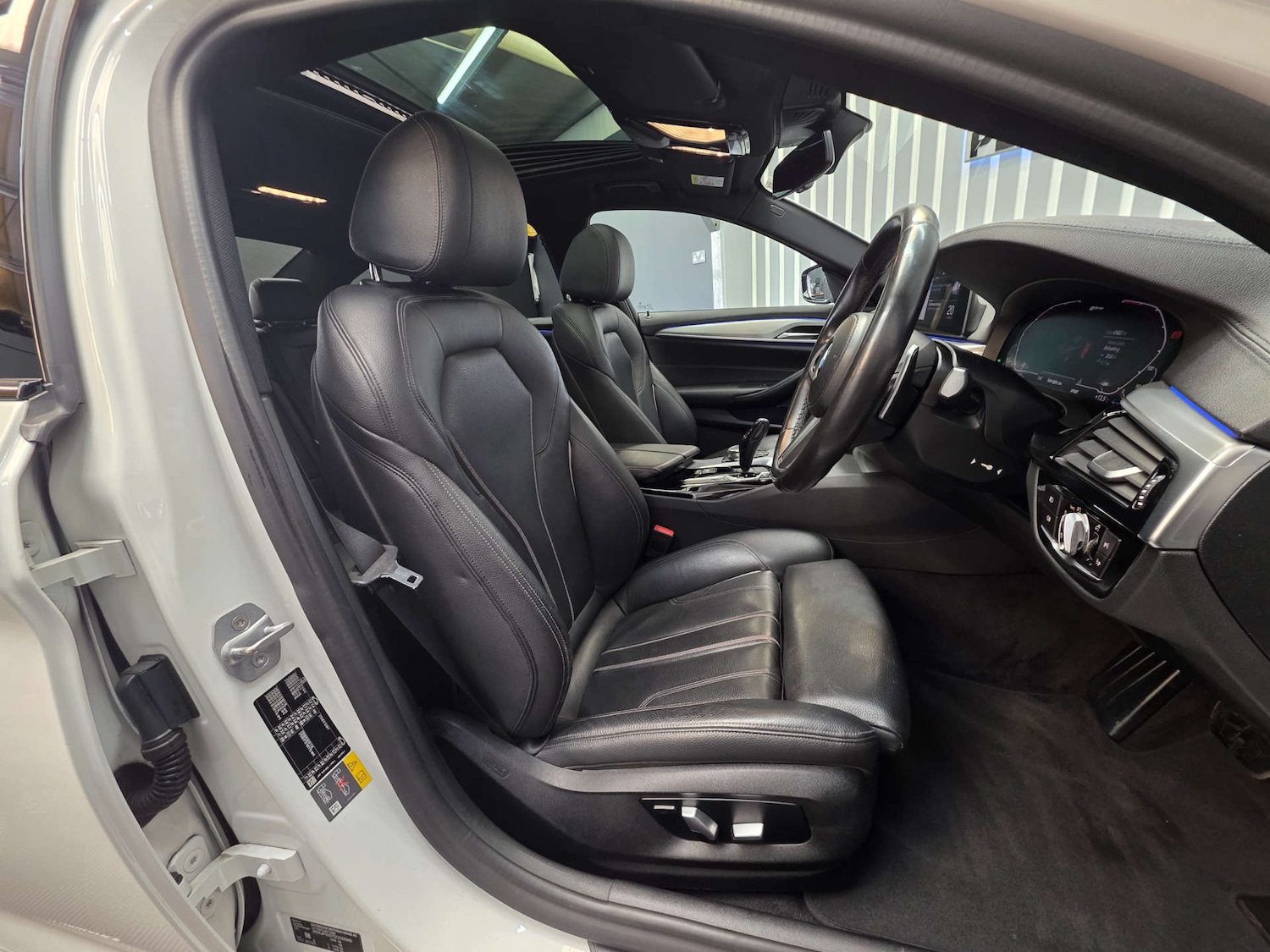 Used BMW 5 Series 2019 for sale - 76438949: Photo 7