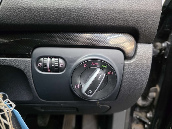 Used Volkswagen Golf 2009 for sale - 75321489: Photo 11