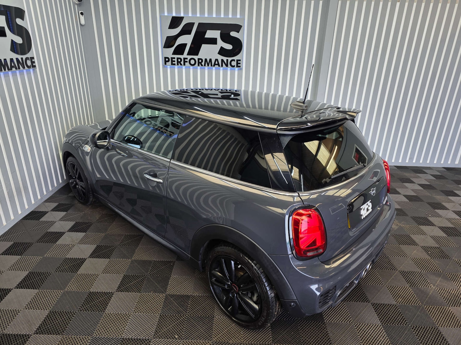 Used MINI Hatch 2018 for sale - 77583949: Photo 17