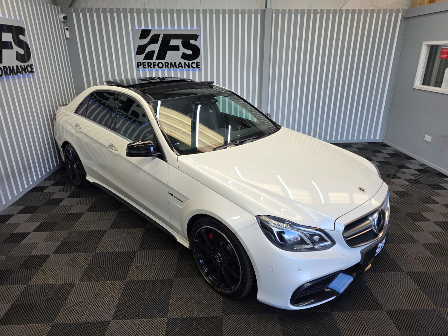 Used Mercedes-Benz E Class 2013 for sale - 77758673: Photo 14