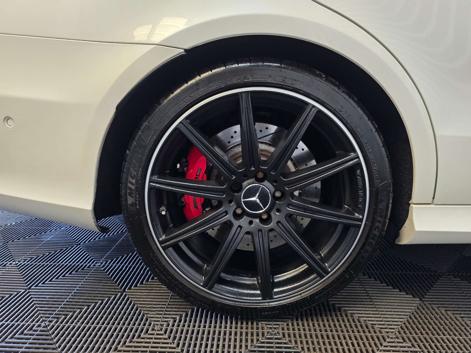 Used Mercedes-Benz E Class 2013 for sale - 77758673: Photo 26