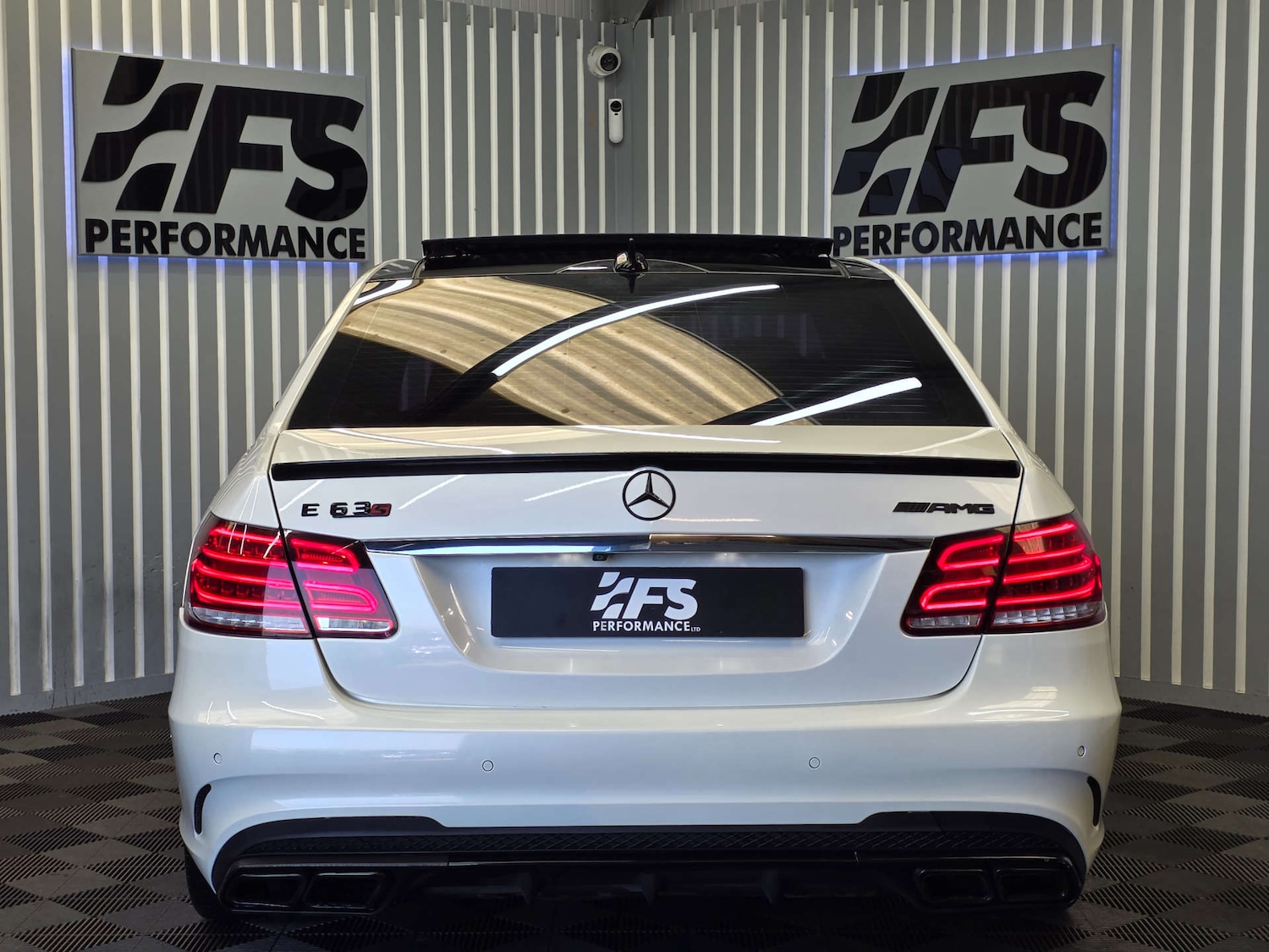 Used Mercedes-Benz E Class 2013 for sale - 77758673: Photo 5