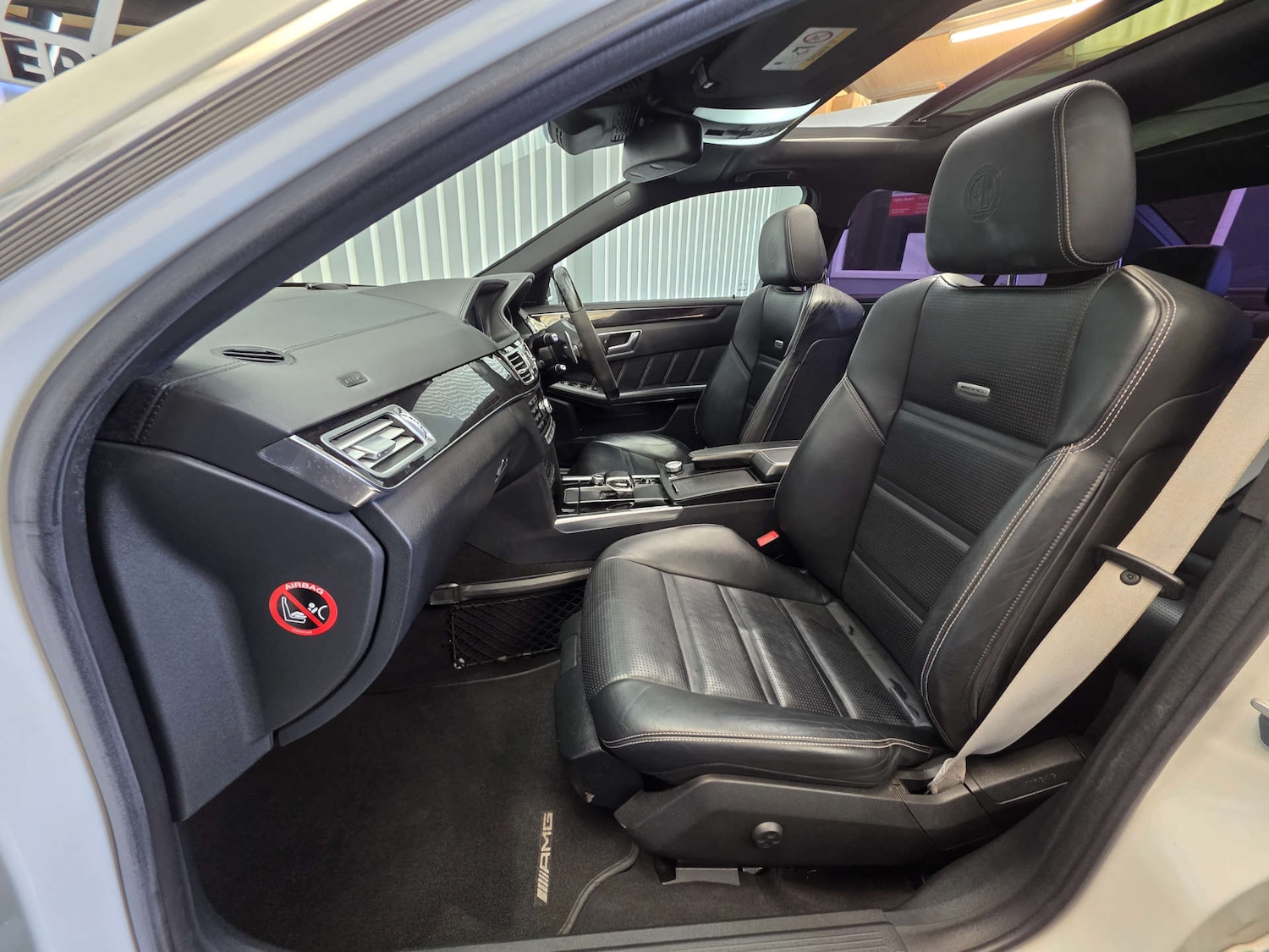 Used Mercedes-Benz E Class 2013 for sale - 77758673: Photo 9