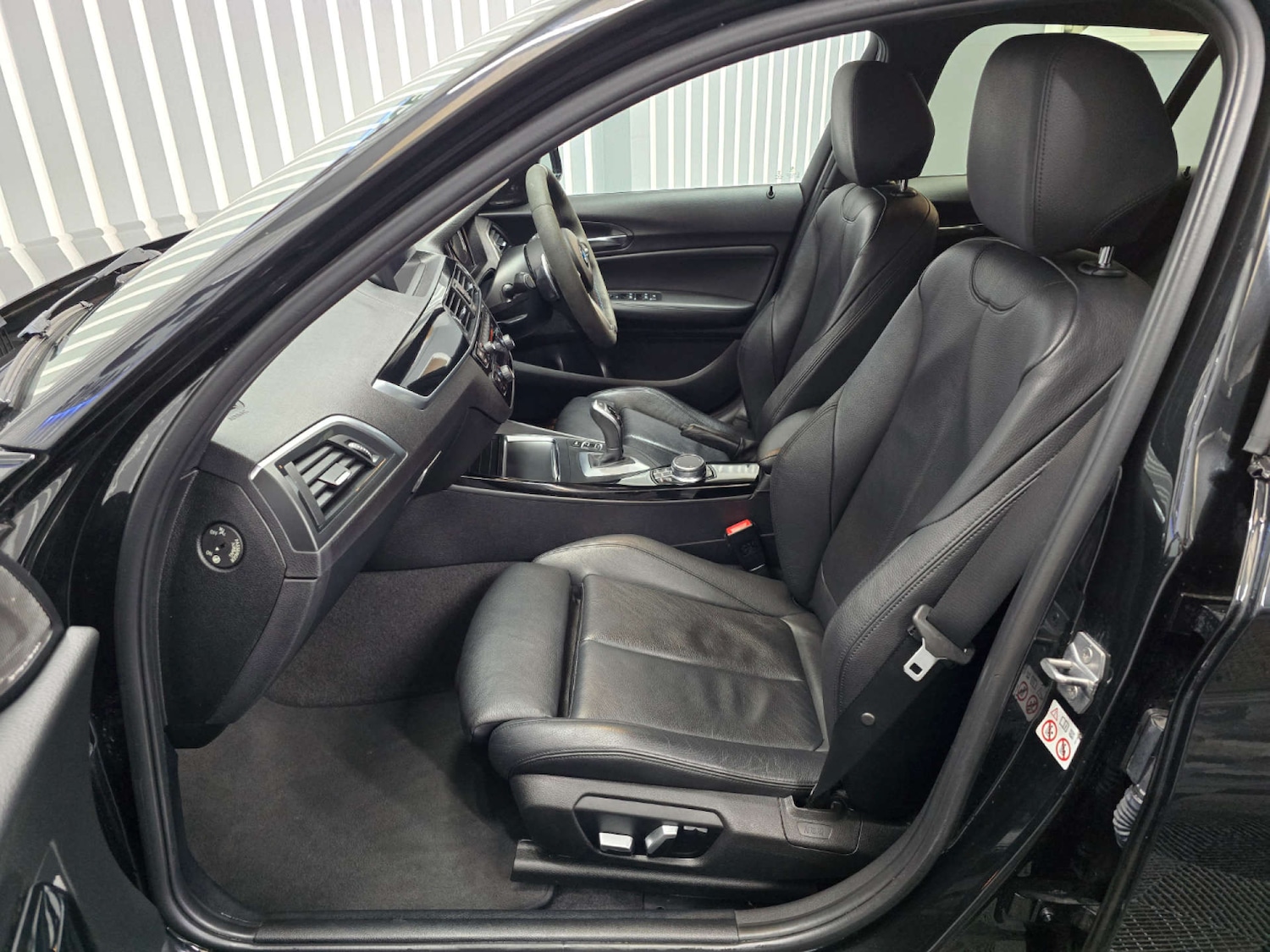 Used BMW 1 Series 2018 for sale - 77643195: Photo 23