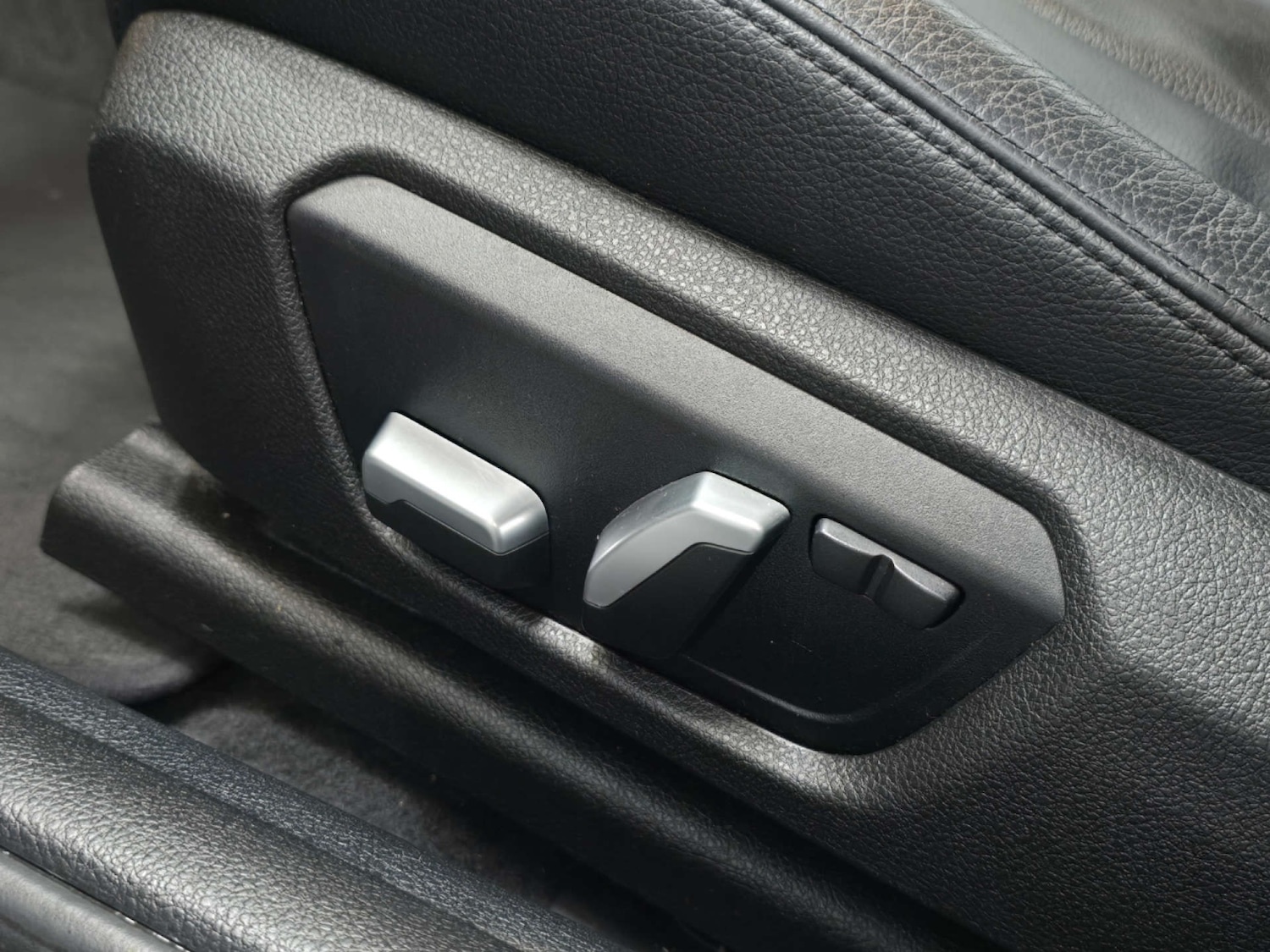 Used BMW 1 Series 2018 for sale - 77643195: Photo 39